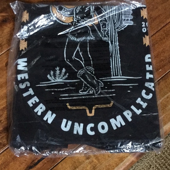 Kimes Ranch Graphic tee cowgirl desert cacti rodeo queen Christmas party roper - Picture 4 of 5